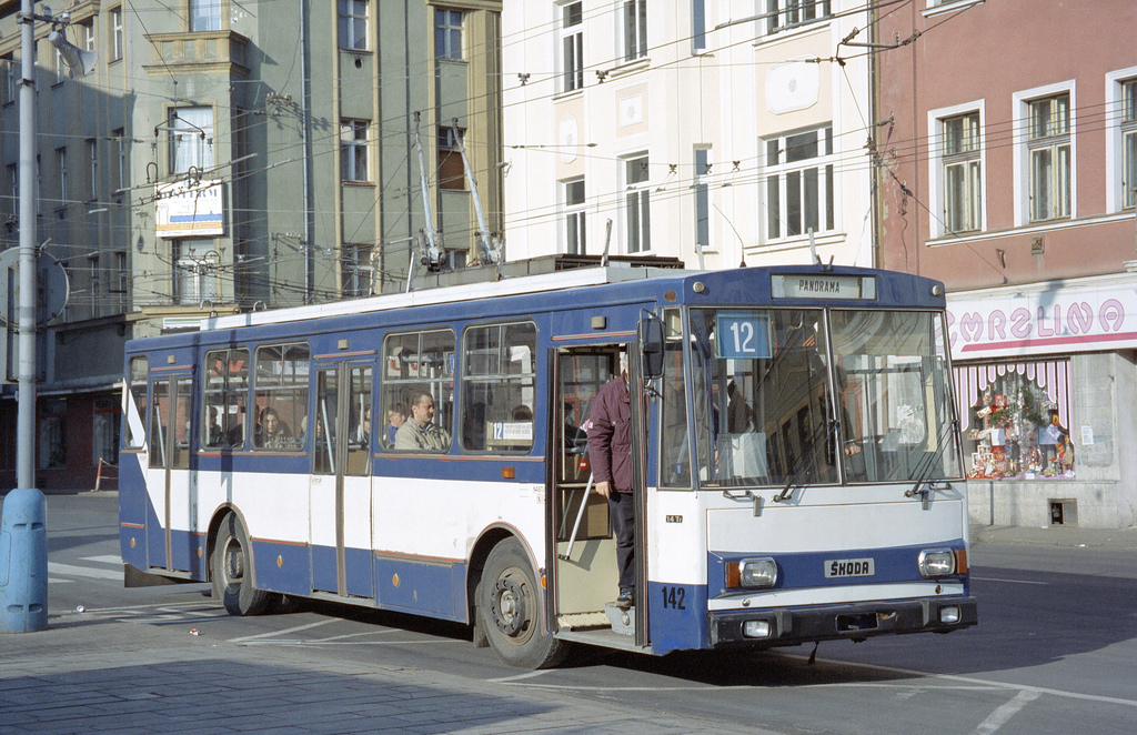 Теплице, Škoda 14Tr08/6 № 142