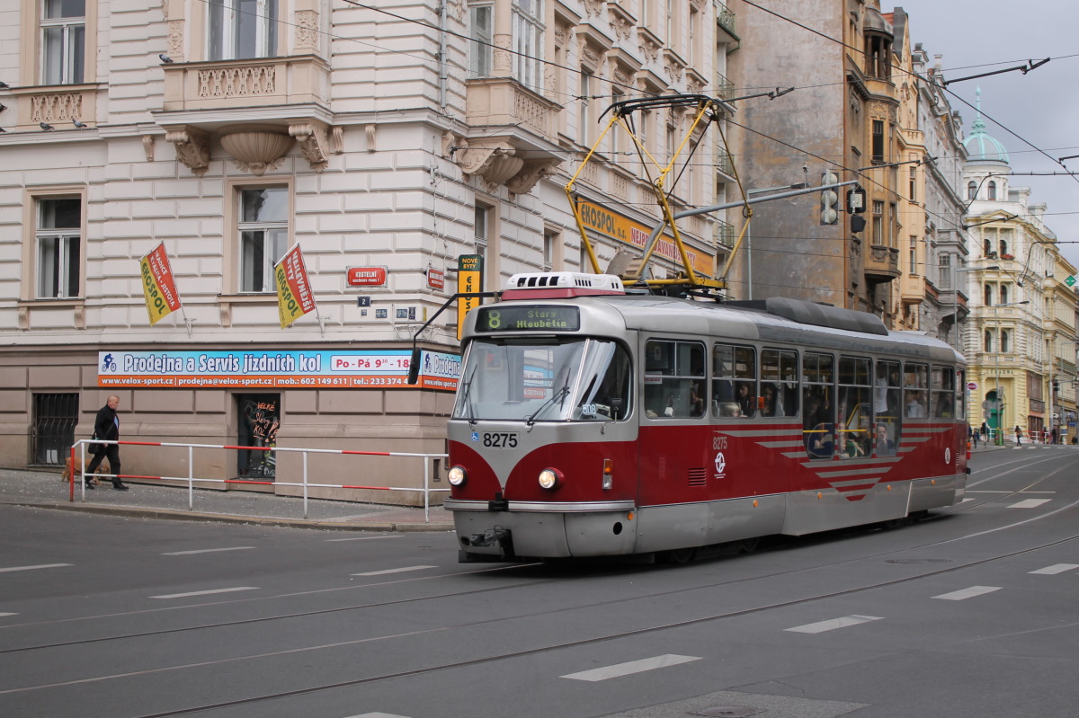 Prague, Tatra T3R.PLF N°. 8275