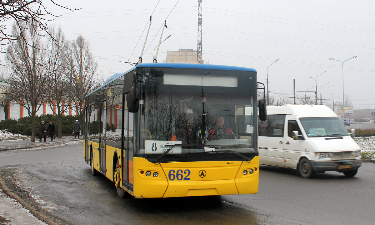 Krywyj Rih, LAZ E183D1 Nr. 662