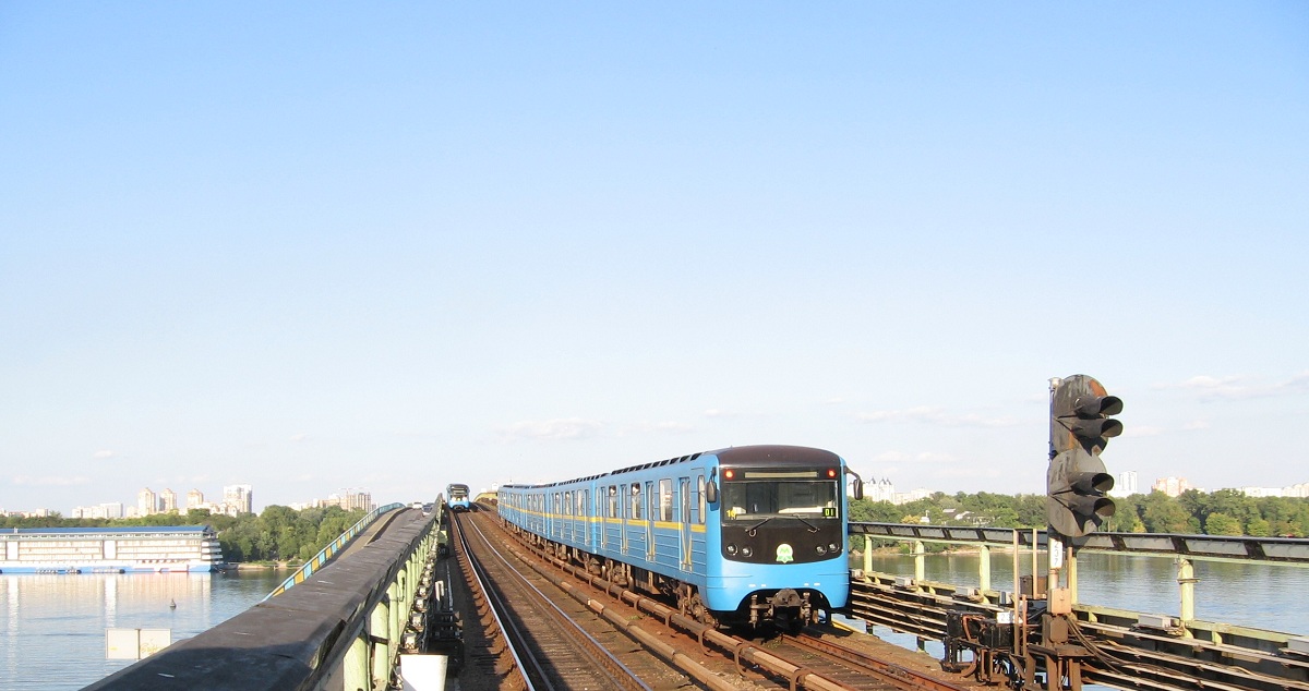 Киев, Е-КМ-Гб (81-7080) № 5368; Киев — Метрополитен — Святошинско-Броварская линия