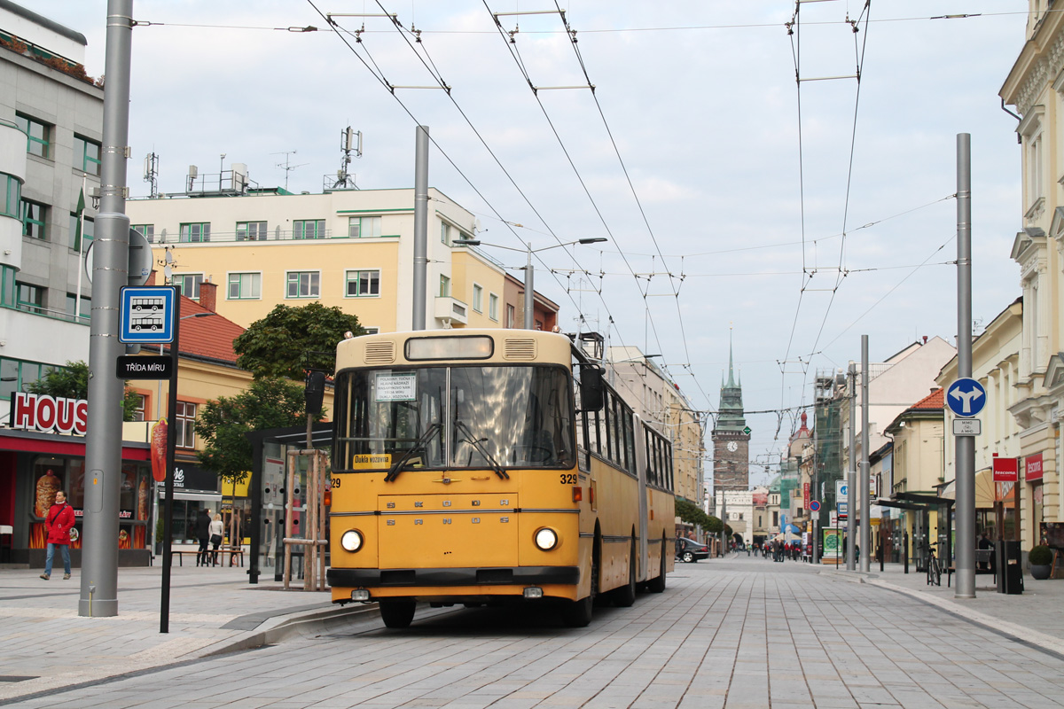 Пардубице, Škoda Sanos S 200 Tr № 329