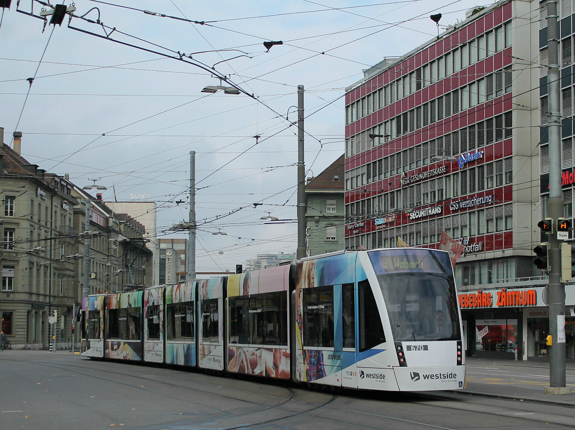 Bern, Siemens Combino XL № 670