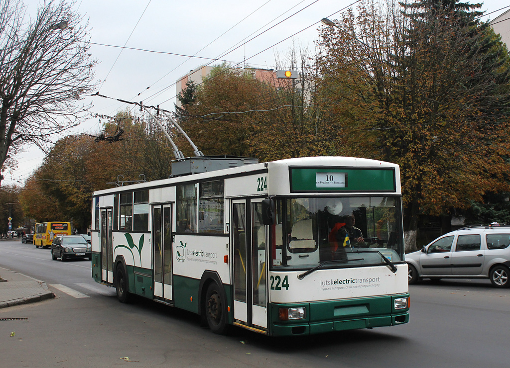 Луцк, MPK/Jelcz 120MT № 224