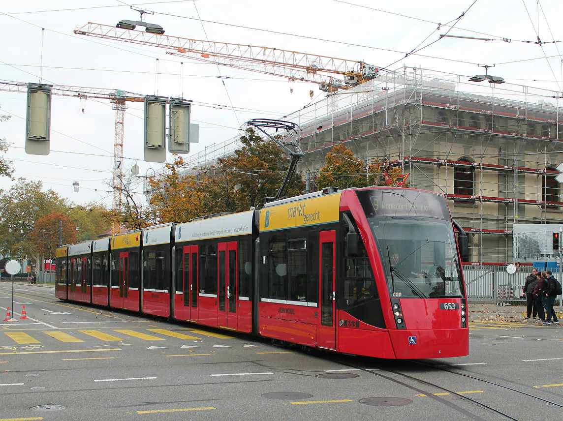 Берн, Siemens Combino XL № 653