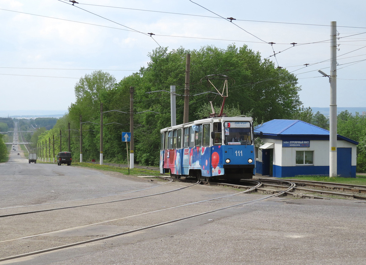 Нижнекамск, 71-605 (КТМ-5М3) № 111; Нижнекамск — Трамвайные линии и кольца