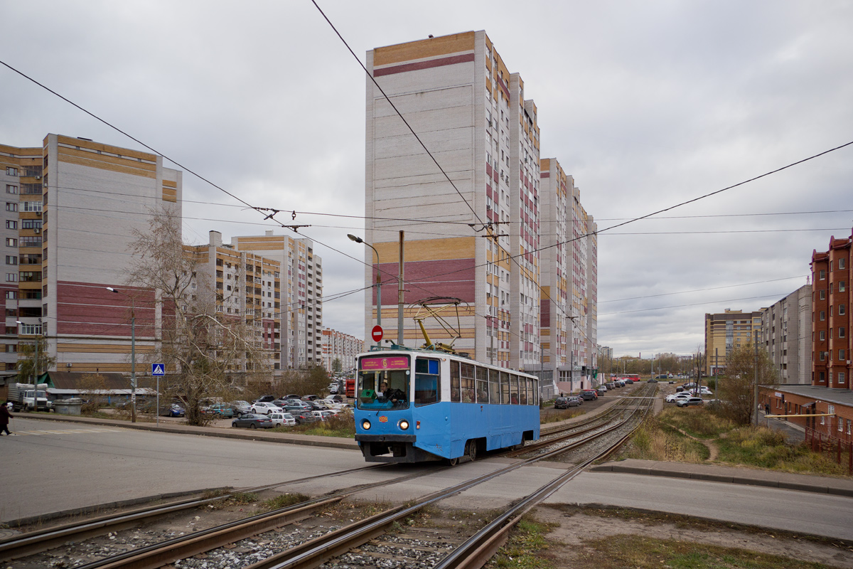 Казань, 71-608КМ № 1220