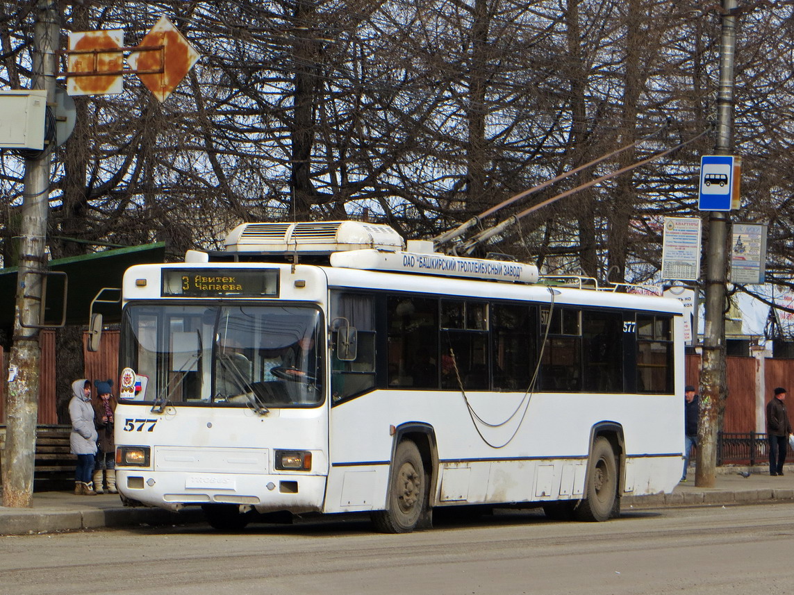 Киров, БТЗ-52764Р № 577