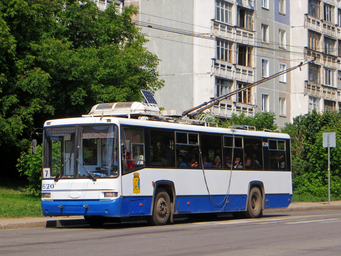 Киров, БТЗ-52768Р № 620