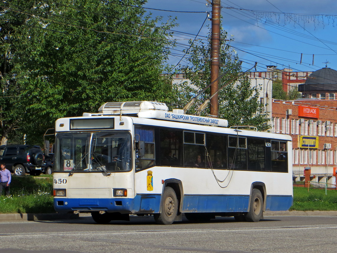 Киров, БТЗ-52764Р № 450