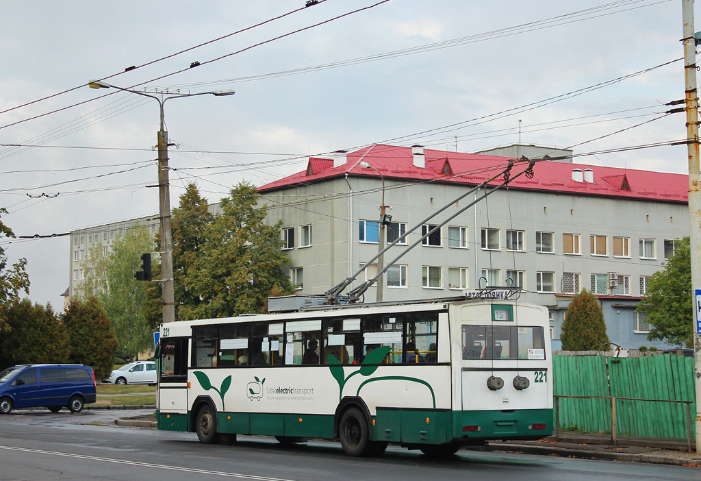 Luck, MPK/Jelcz 120MT — 221