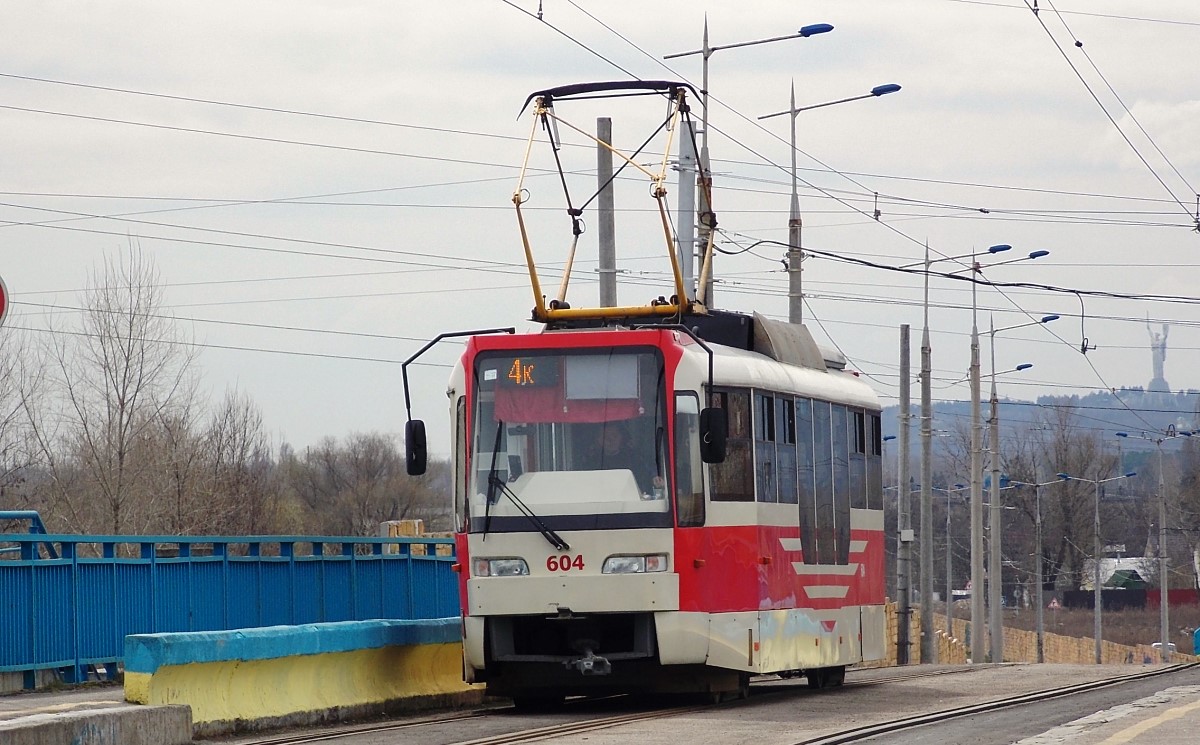 Киев, T3UA-3 «Каштан» № 604