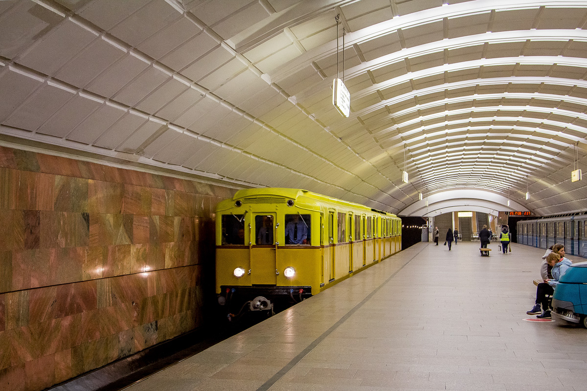 Москва, Ам № 1