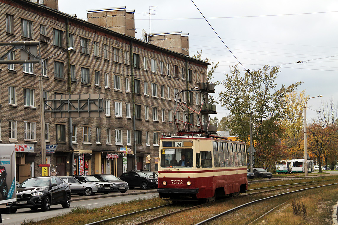 Санкт-Петербург, ЛМ-68М № 7572