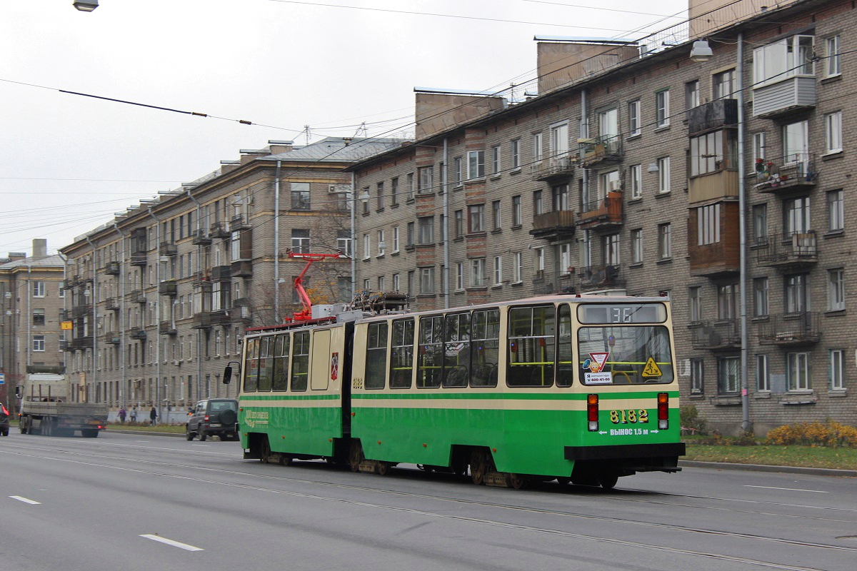 Санкт-Петербург, ЛВС-86К № 8182