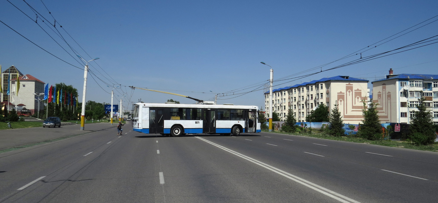 Тараз, ТП KAZ 398 № 1071; Тараз — 10.06.2014 — Последний выход таразского троллейбуса: спецпоездка на ТП KAZ 398