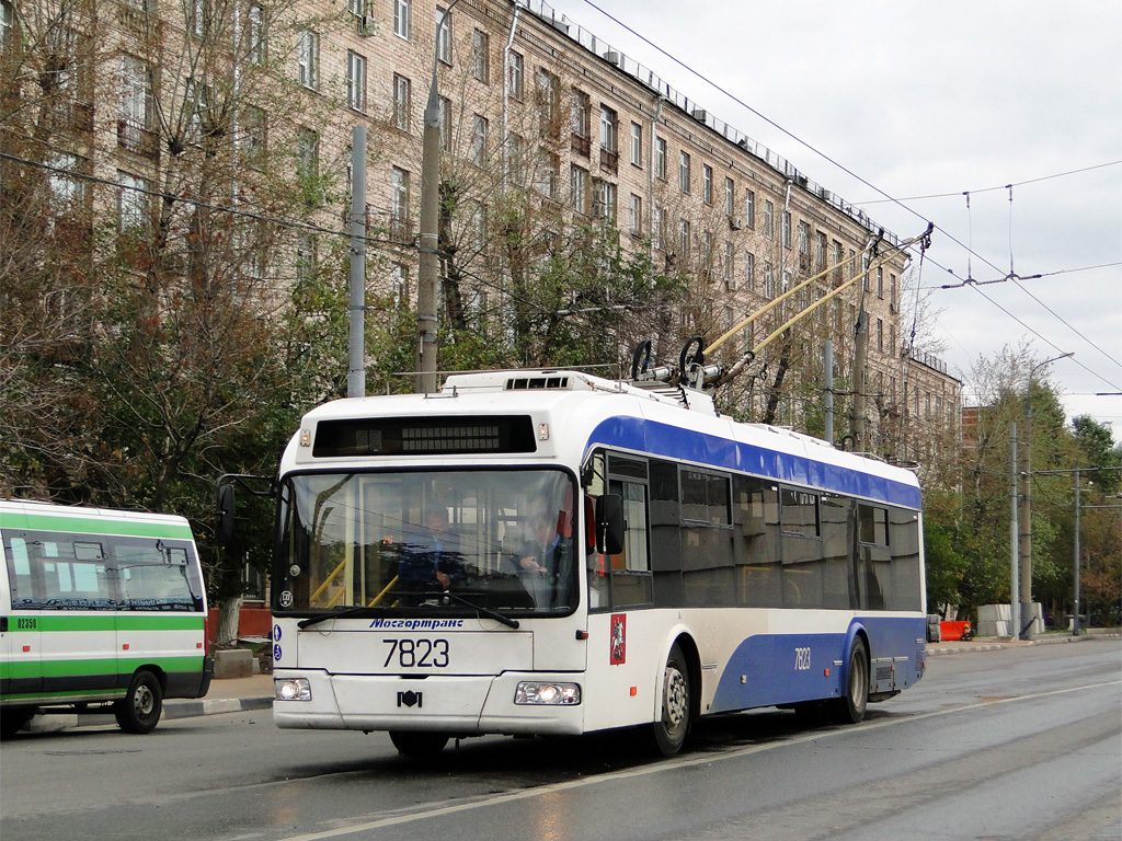 Москва, БКМ 321 № 7823
