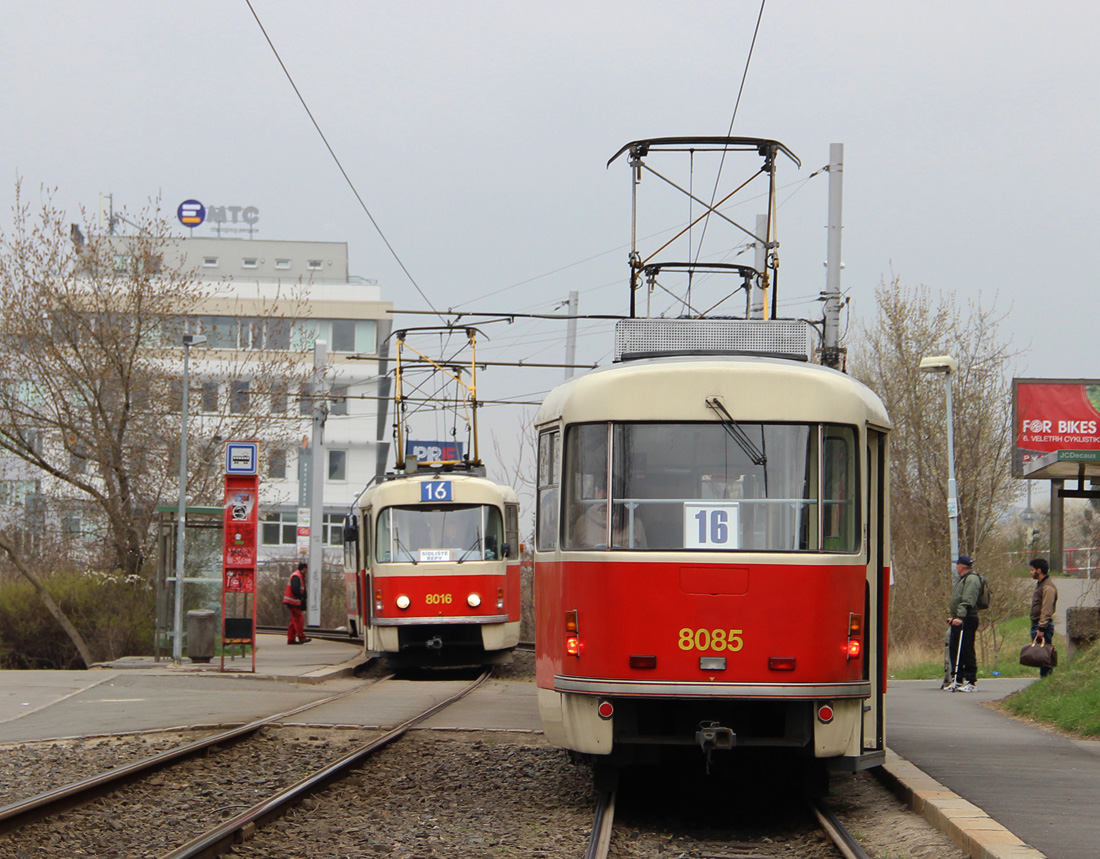 Прага, Tatra T3M № 8016; Прага, Tatra T3M № 8085