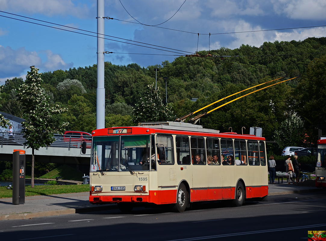 Вильнюс, Škoda 14Tr13/6 № 1595