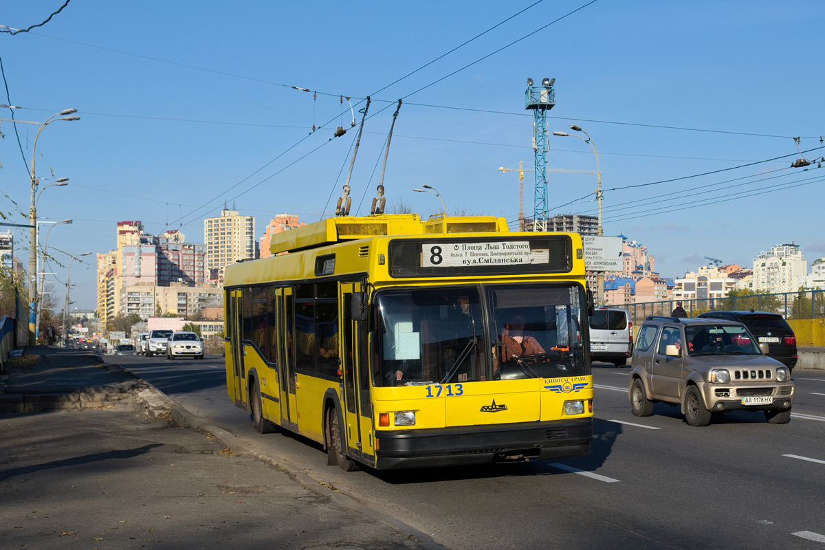 Киев, МАЗ-103Т № 1713