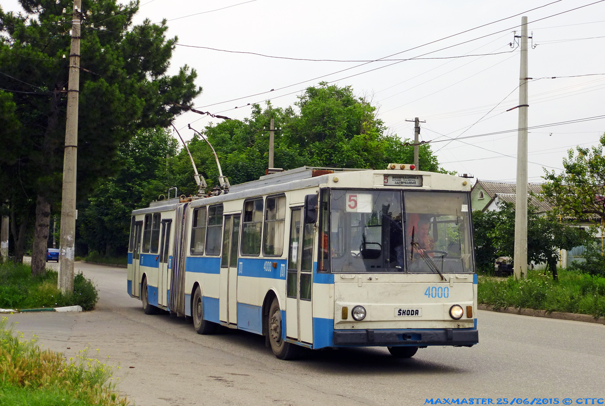 Крымский троллейбус, Škoda 15Tr02/6 № 4000