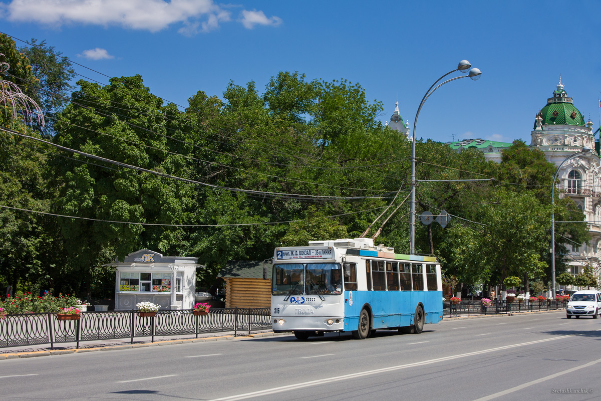 Ростов-на-Дону, ЗиУ-682Г-016.02 (с широкой 1-й дверью) № 315