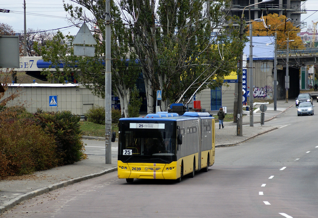 Kyjev, LAZ E301D1 č. 2639