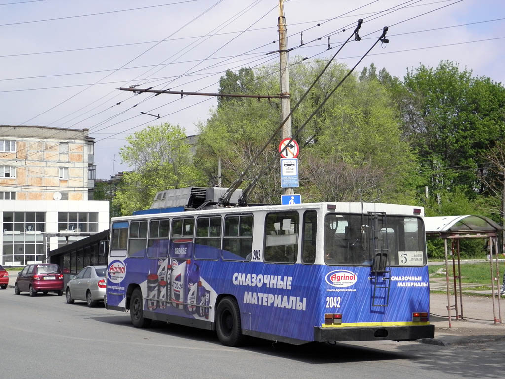 Dnipro, YMZ T1R (Т2P) Nr. 2042 Dnipro, YMZ T1R (Т2P) Nr. 2042
