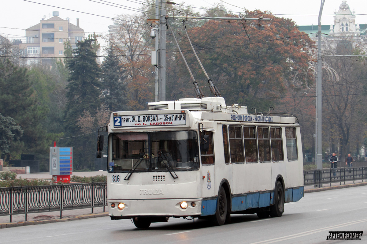 Ростов-на-Дону, ЗиУ-682Г-016.02 (с широкой 1-й дверью) № 316