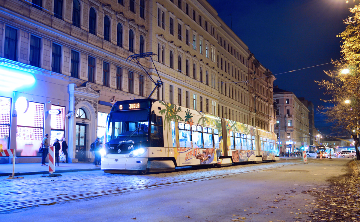 Рига, Škoda 15T ForCity Alfa Riga № 57171