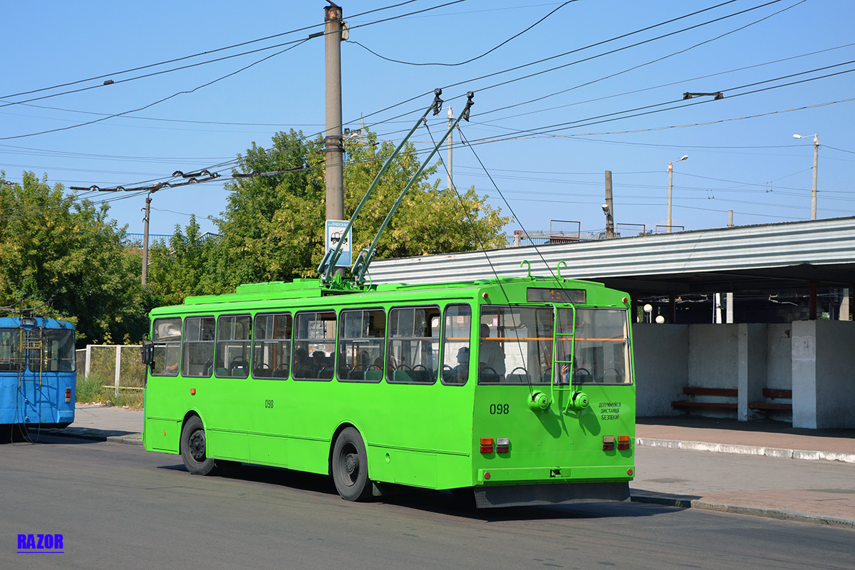 Житомир, Škoda 14Tr02 № 098