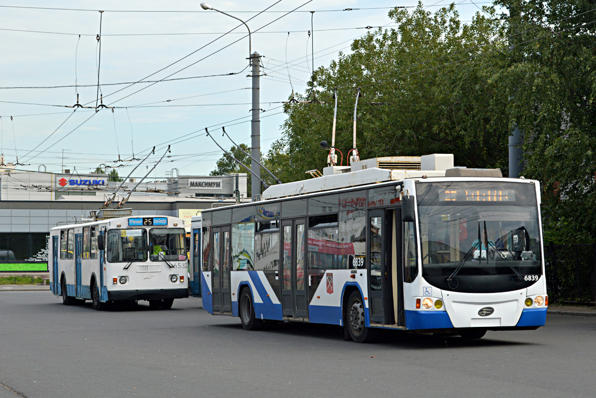 Санкт-Петербург, ВМЗ-5298.01 «Авангард» № 6839; Санкт-Петербург, ЗиУ-682Г-016  [Г0М] № 6532