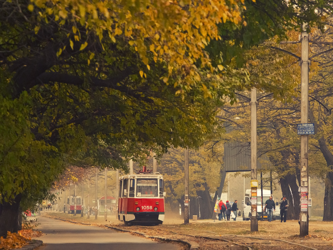 Николаев, 71-605 (КТМ-5М3) № 1058