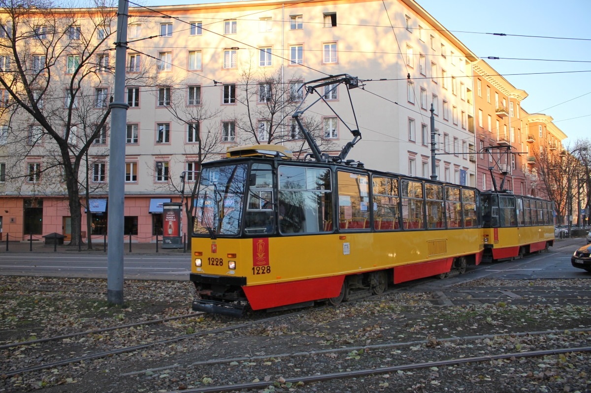 Варшава, Konstal 105Na № 1228