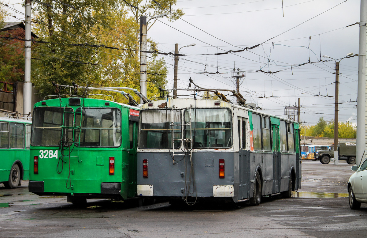 Новосибирск, ЗиУ-682Г [Г00] № 3194