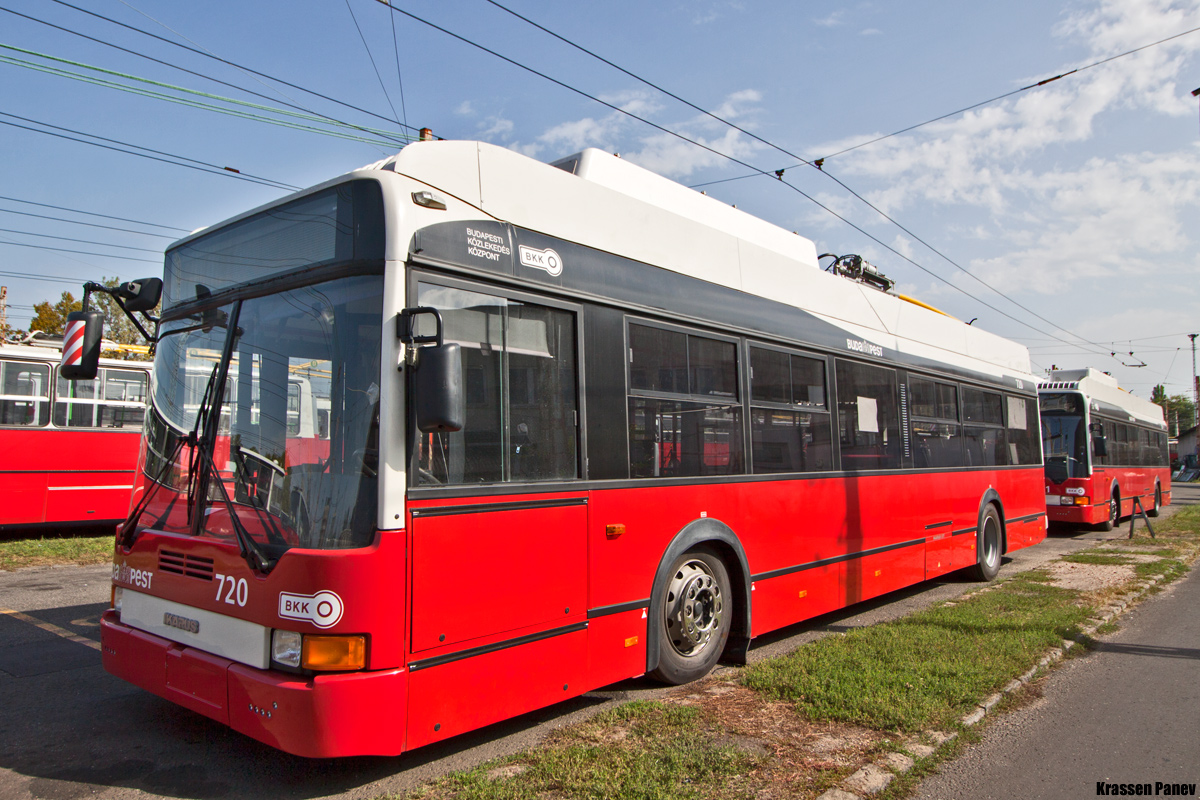 Будапешт, Ikarus 412.81GT № 720; Будапешт — Новые вагоны; Будапешт — Троллейбусный парк