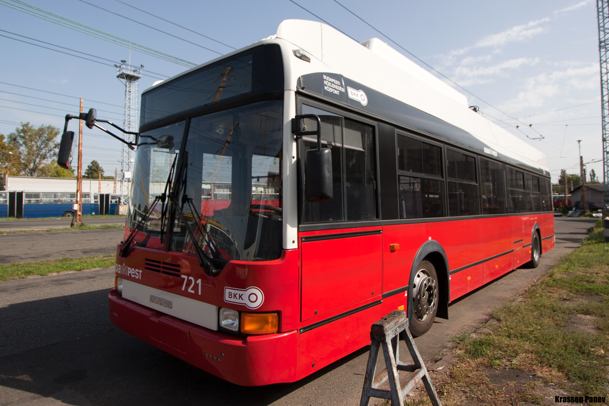 Будапешт, Ikarus 412.81GT № 721; Будапешт — Новые вагоны; Будапешт — Троллейбусный парк
