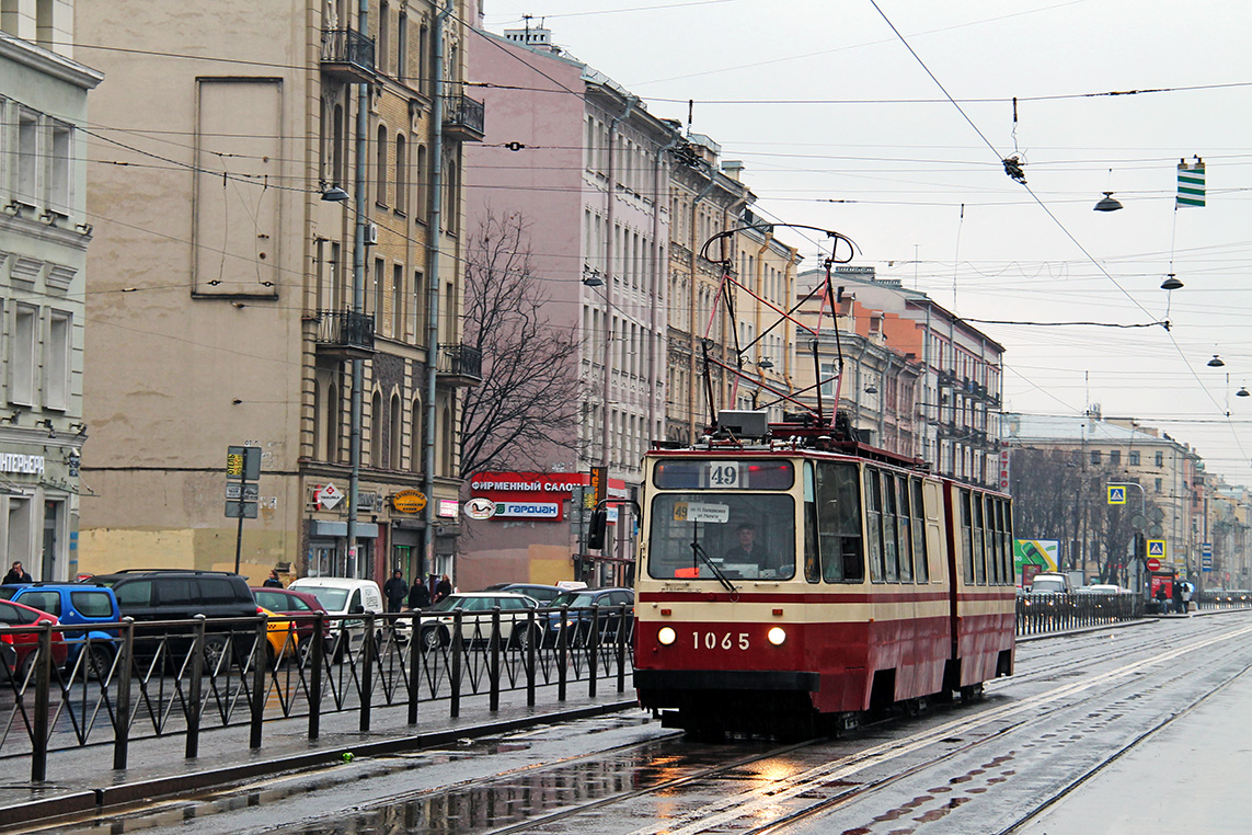 Saint-Petersburg, LVS-86K č. 1065