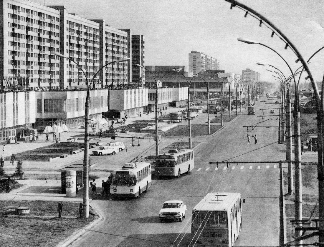 Tolyatti, ZiU-682B Nr. 2268; Tolyatti — Old photos (1966-1991)