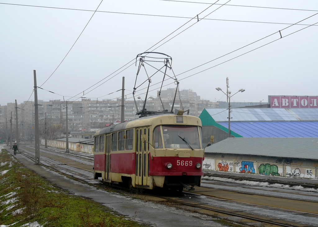 Киев, Tatra T3SU № 5669