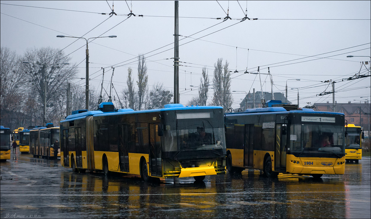 Киев, ЛАЗ E301D1 № 4607