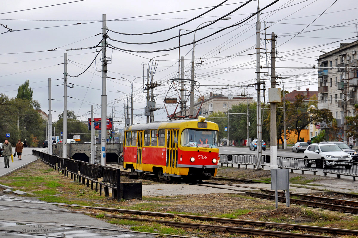 Volgograd, Tatra T3SU # 5828