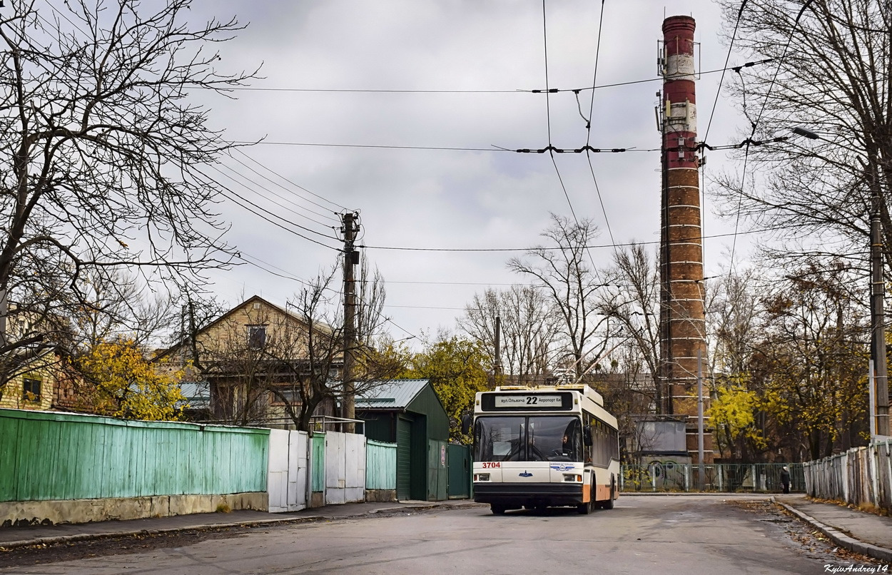 Київ, МАЗ-103Т № 3704