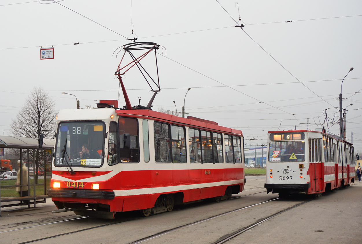 Санкт-Петербург, 71-134К (ЛМ-99К) № 0414; Санкт-Петербург, ЛВС-86К № 5097 Санкт-Петербург, 71-134К (ЛМ-99К) № 0414; Санкт-Петербург, ЛВС-86К № 5097