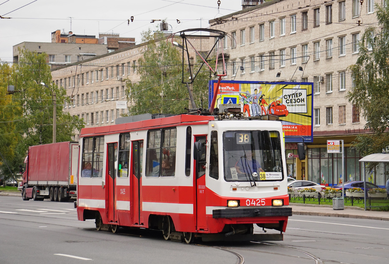 Sankt Petersburg, 71-134K (LM-99K) Nr 0425
