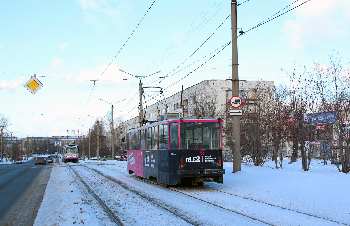 Nyizsnij Tagil, 71-402 — 68