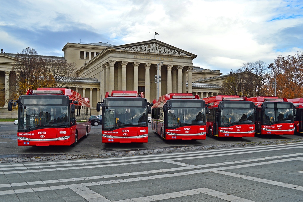 Будапешт, Solaris Trollino III 12 Škoda № 8010; Будапешт, Solaris Trollino III 12 Škoda № 8009; Будапешт, Solaris Trollino III 12 Škoda № 8008; Будапешт, Solaris Trollino III 12 Škoda № 8007; Будапешт, Solaris Trollino III 12 Škoda № 8005; Будапешт — Новые вагоны