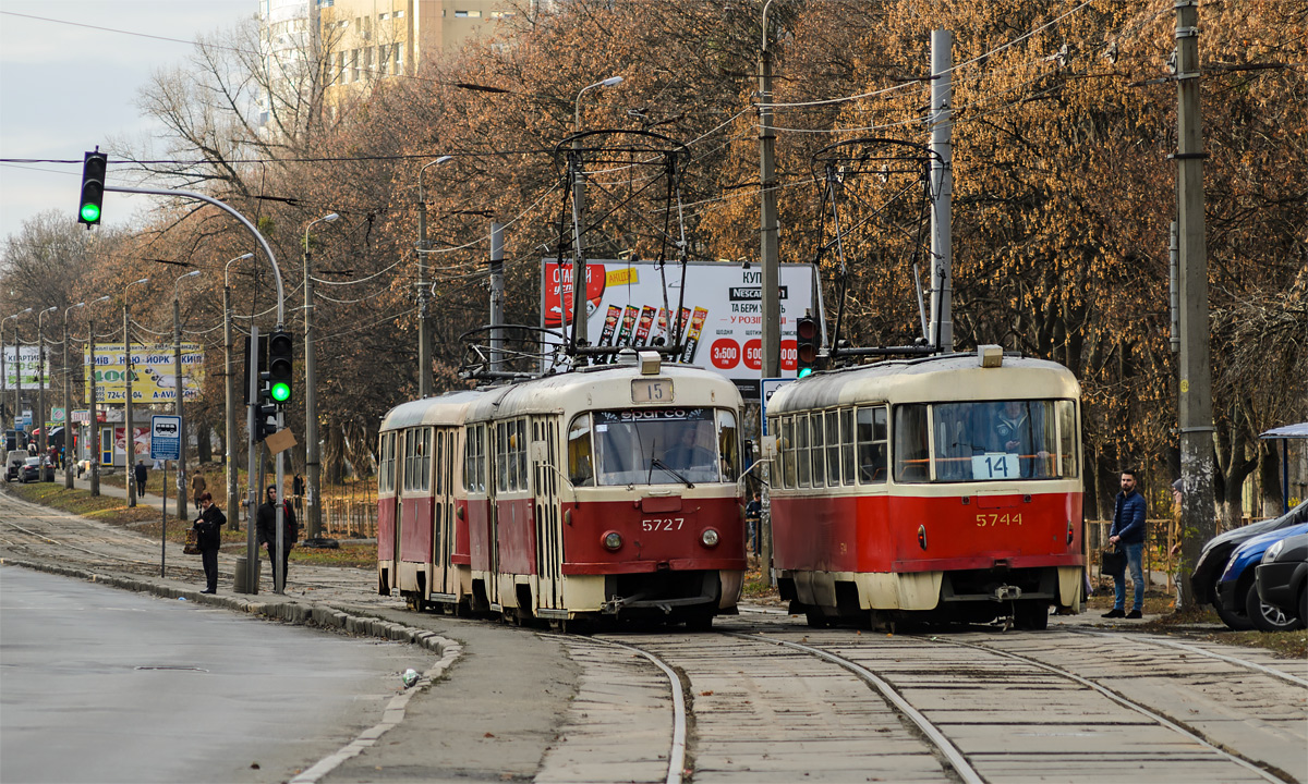 Киев, Tatra T3SU № 5727; Киев, Tatra T3SU № 5744