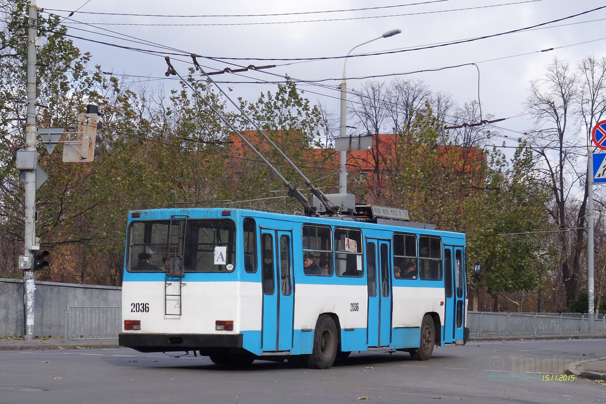 Днепр, ЮМЗ Т1Р (Т2П) № 2036