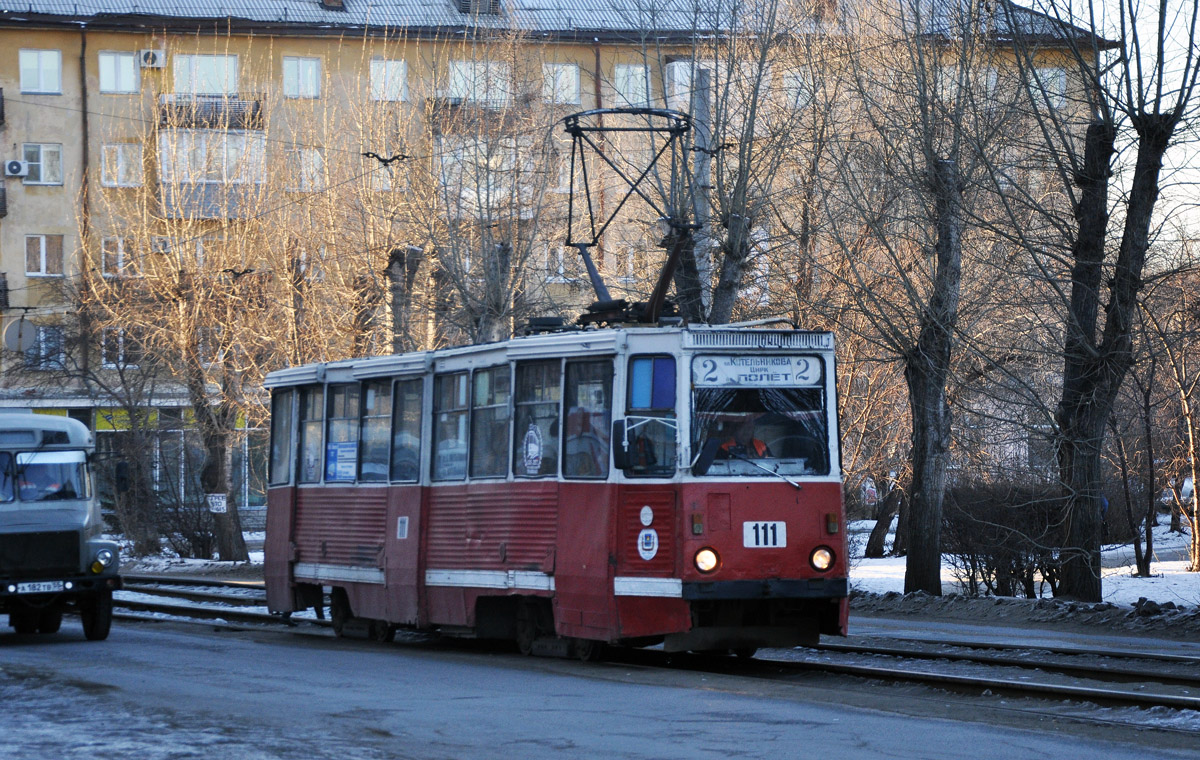 Омск, 71-605 (КТМ-5М3) № 111