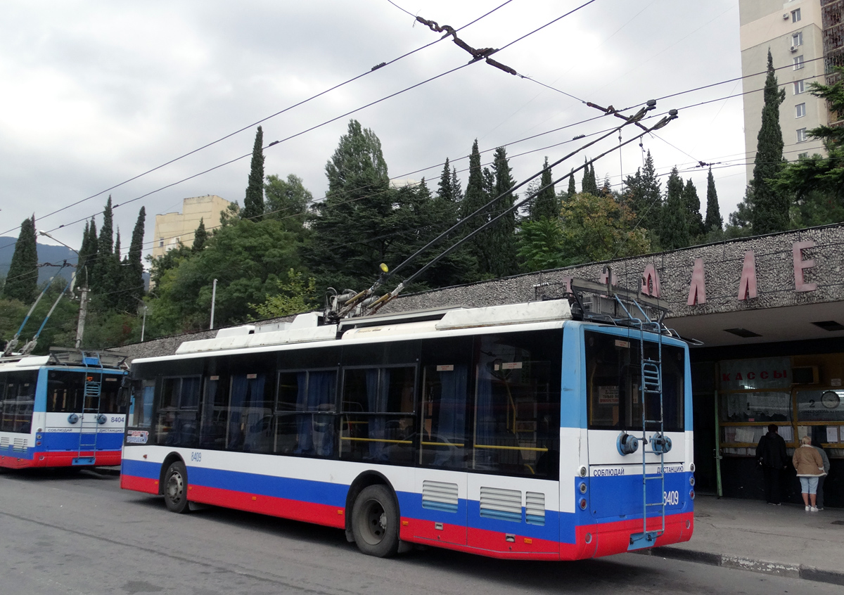 Trolleybus de Crimée, Bogdan T70115 N°. 8409